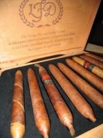 La Flor Dominicana Salomone Box(counterfeit).jpg La Flor Dominicana Salomone Box(counterfeit).jpg