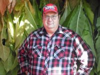 baccahangingnme.jpg baccahangingnme.jpg