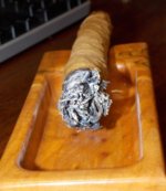 quo155 First Cigar 04.jpg