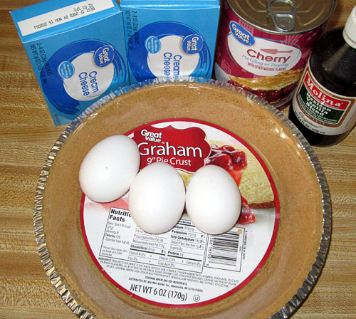 Garden20200522_5134_cheesecake_ingredients_500.jpg